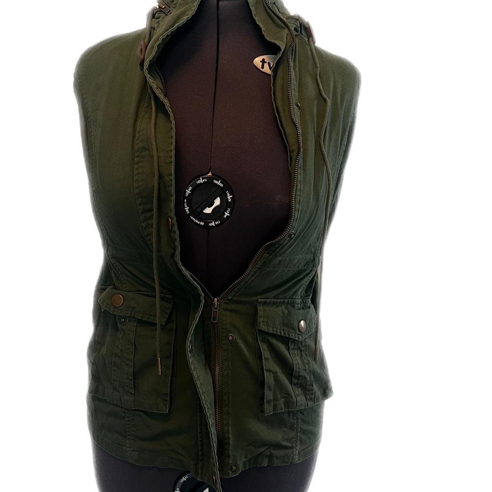 Women's Green Utility Vest